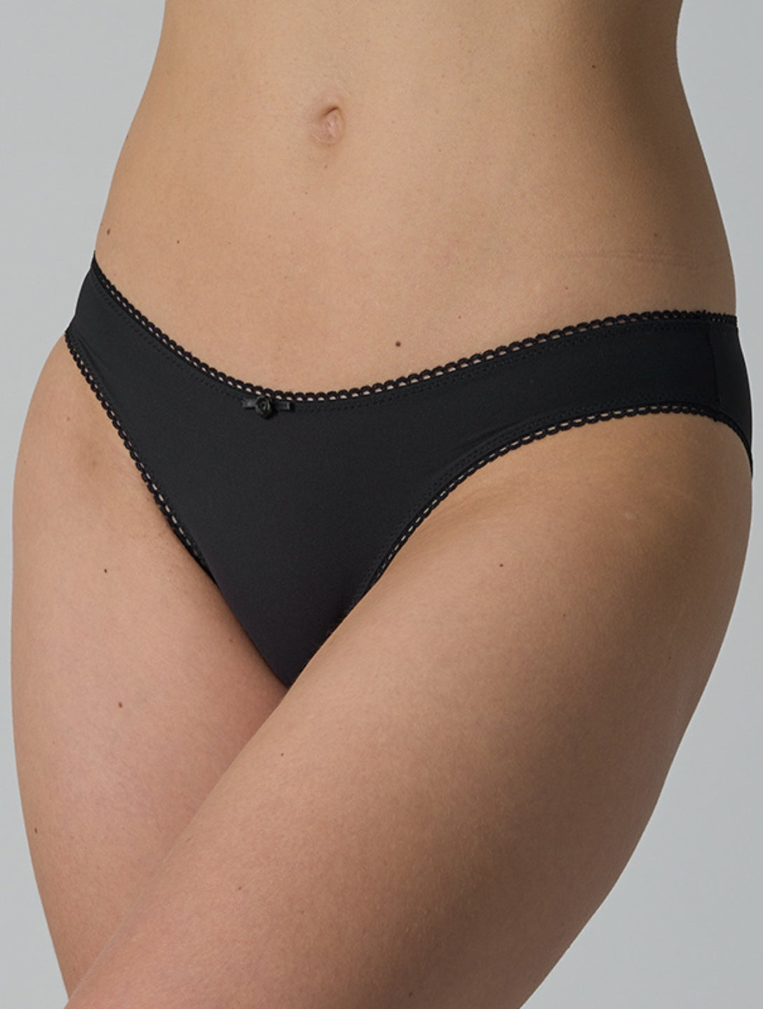 Bras — Brief
