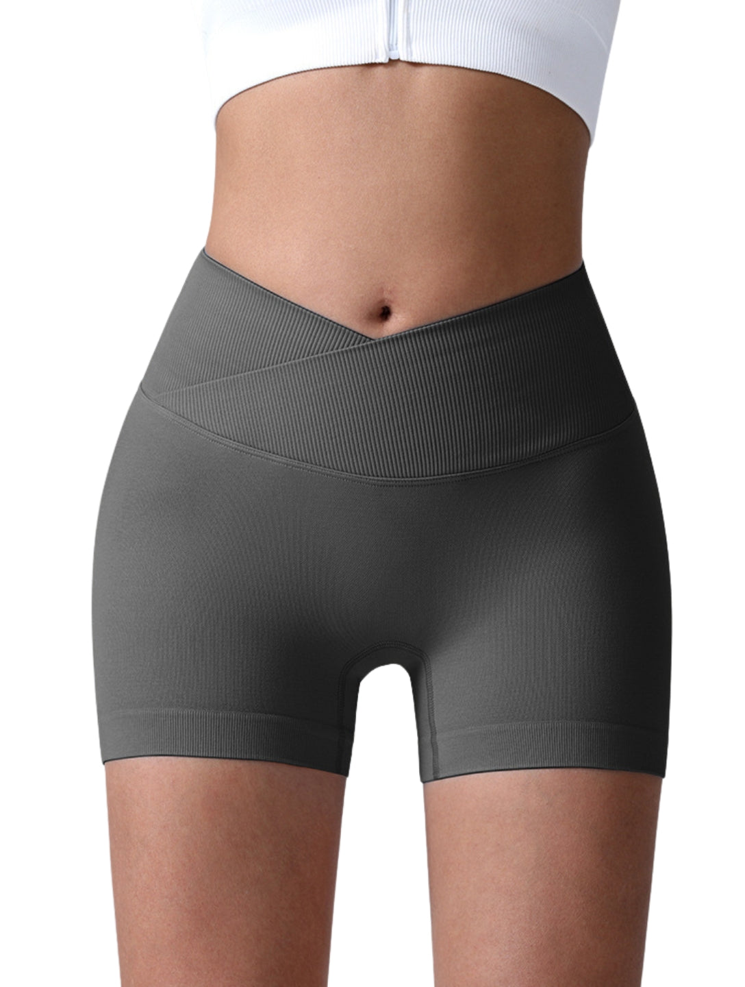 Shorts sculptants froncés taille en V