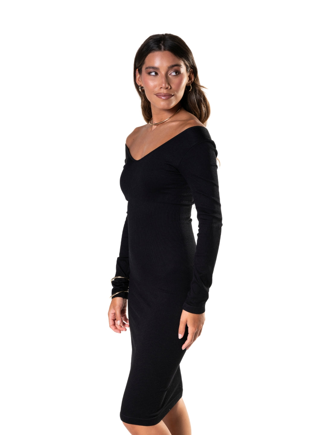Robe gainante à manches longues et col en V