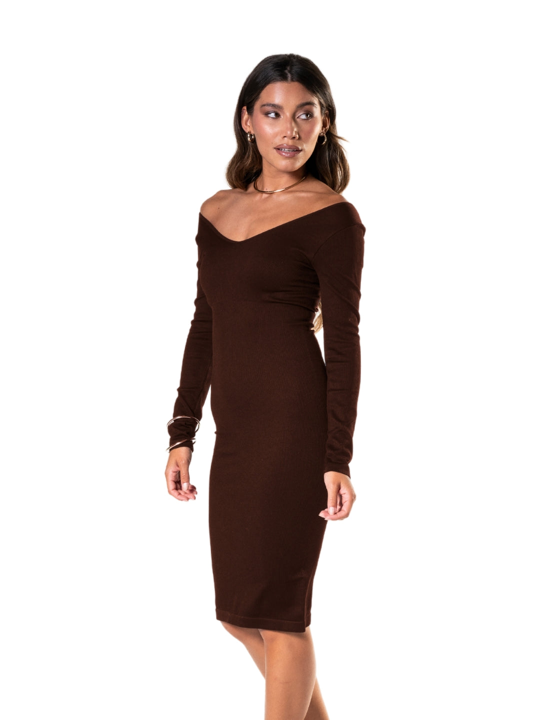 Robe gainante à manches longues et col en V